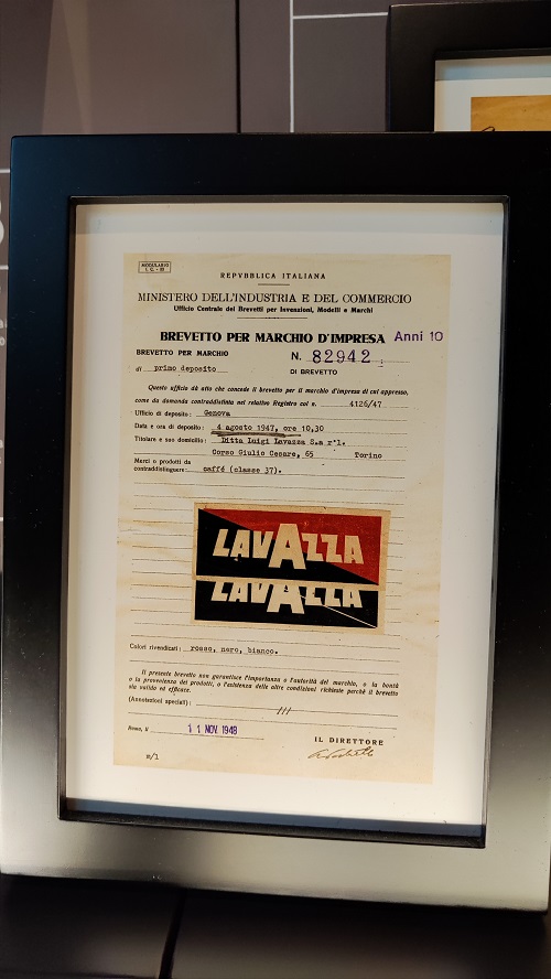 Licencia Lavazza en 1.947